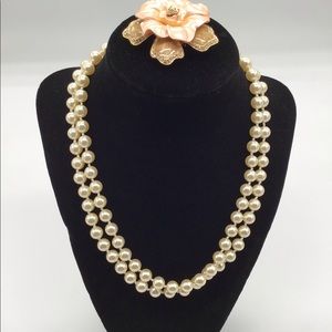 Nolan Miller necklace and brooch set